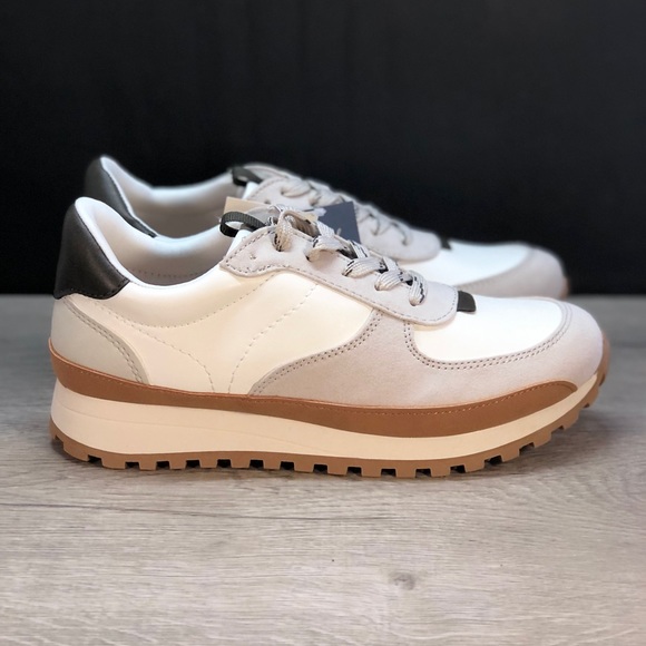 UNIVERSAL THREAD Maria Sneakers - Picture 4 of 11